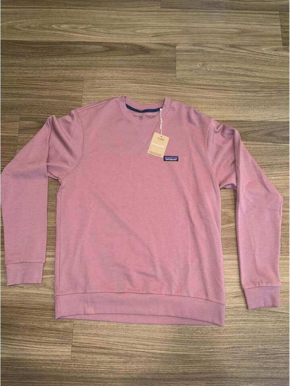 Patagonia Crewneck Sweatshirt Longsleeve Mens Medium Mauve NWT
